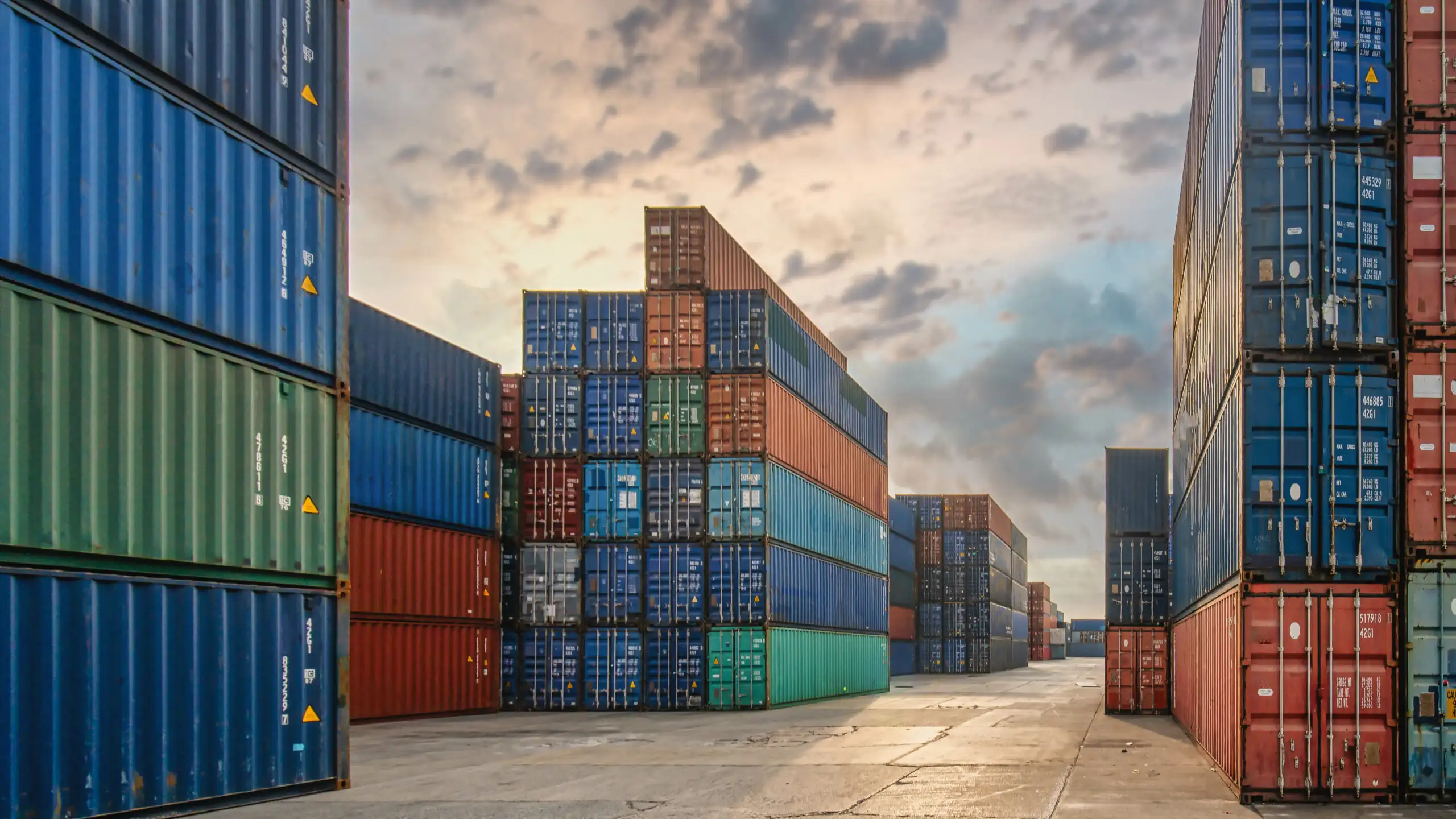 Navigating the Container Landscape: Why AE Boulet LLC Stands Out in West Texas and New Mexico